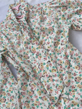 Load image into Gallery viewer, Vintage Botton Down Blouse

