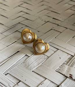 Vintage Heart Pearls Earrings
