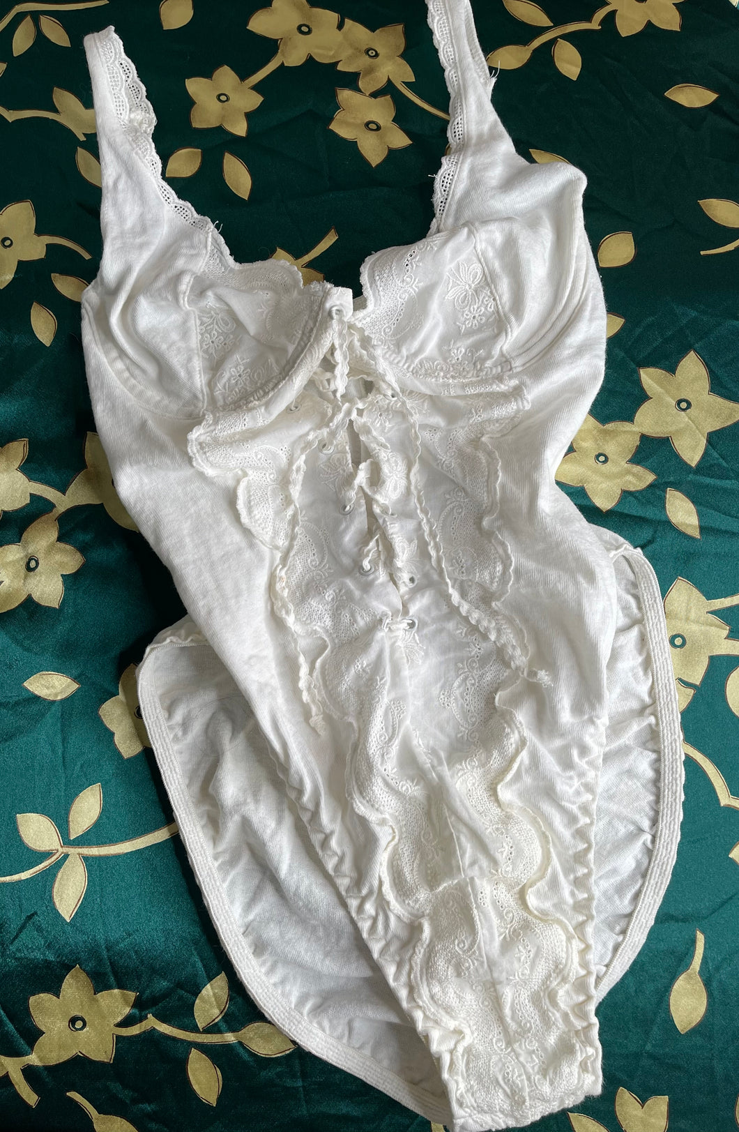 Like be in the Clouds Vintage Body Lingerie