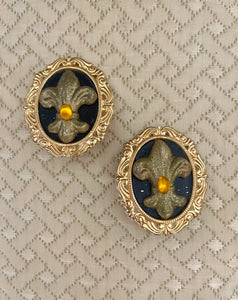 Vintage Clip Ons Earrings