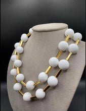 Load image into Gallery viewer, Fun Vintage Necklace
