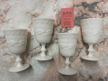 Load image into Gallery viewer, Beautiful Vintage White Milk Glassware
