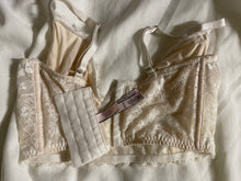 Load image into Gallery viewer, Beautiful Bralette
