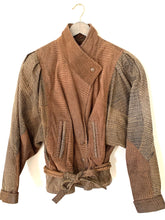 Load image into Gallery viewer, Vintage 80’s Leather Jacket
