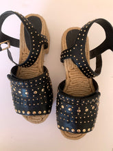 Load image into Gallery viewer, Chunky Wedges Espadrilles Sandals
