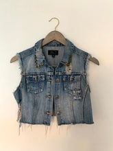 Load image into Gallery viewer, Sleeveless Short Denim Vest Jacket
