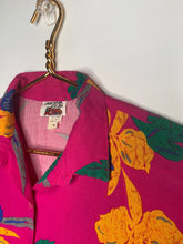 Load image into Gallery viewer, Vintage Floral Button Down
