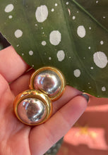 Load image into Gallery viewer, Vintage two tones Earrings
