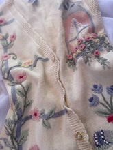 Load image into Gallery viewer, Vintage Shabby Chic Vest
