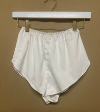 Load image into Gallery viewer, Vintage 80’s Tap Pants
