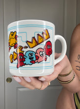 Load image into Gallery viewer, Authentic Vintage Mug
