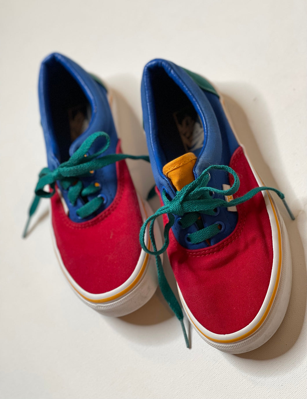 PreLoved kids VANS Size 3