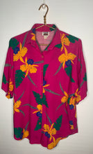 Load image into Gallery viewer, Vintage Floral Button Down
