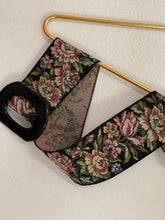 Load image into Gallery viewer, Vintage 80’s Belt
