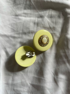 Vintage Clip On Earrings