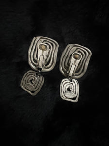 Vintage Clip On Earrings