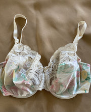 Load image into Gallery viewer, Vintage Floral Bra
