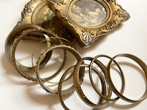 Set of 8 Vintage Brassy Gold Tone Bracelets.