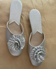 Load image into Gallery viewer, Vintage Silver Sleepers
