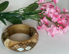 Load image into Gallery viewer, Vintage Bone Brass Bracelet
