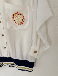 Beautiful and sutil Banded Nautical Polo Vintage Blouse