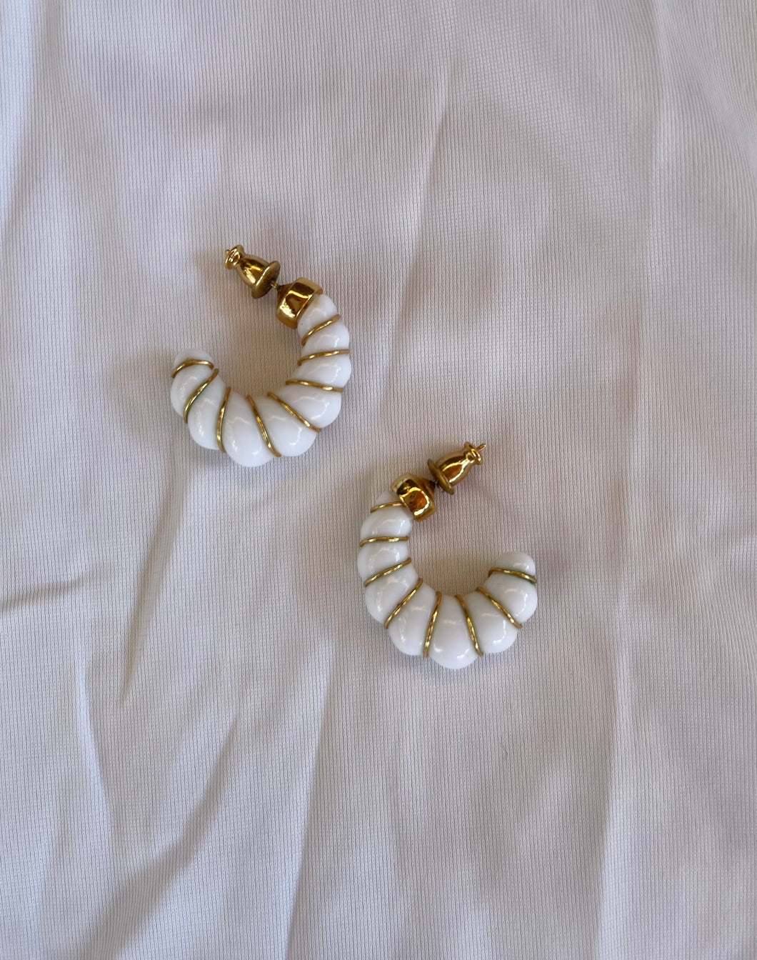 Vintage White Earrings Hoops