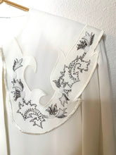 Load image into Gallery viewer, Vintage Top Down White Blouse
