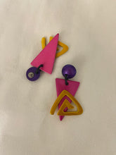 Load image into Gallery viewer, Vintage 80’s Earrings
