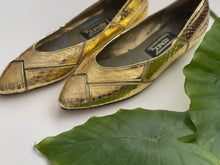 Load image into Gallery viewer, J. Renee Vintage Gold Flats
