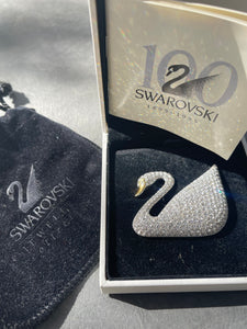 Vintage PreLoved Swarovski Brooch