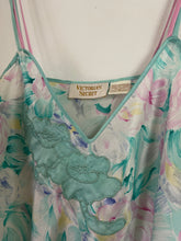 Load image into Gallery viewer, Vintage Lingerie Slip
