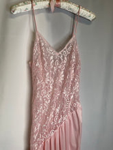 Load image into Gallery viewer, Vintage Victorian Long Slip
