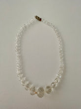 Load image into Gallery viewer, Aurora a vintage Necklace
