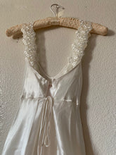 Load image into Gallery viewer, More than Perfect Oscar de La Renta Vintage Nightgown
