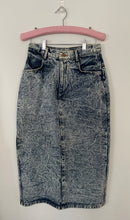 Load image into Gallery viewer, Vintage Denim Acid Wash Long Skirt
