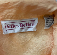 Load image into Gallery viewer, Classic Elles Belles Vintage Blouse
