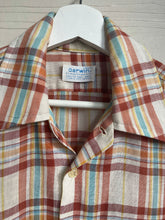 Load image into Gallery viewer, Vintage 60s/70s Men&#39;s Darwin Button Down Blouse
