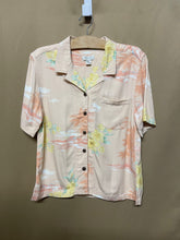 Load image into Gallery viewer, Summer Favorite Vintage Blouse
