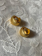 Load image into Gallery viewer, Vintage AVON Earrings
