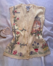 Load image into Gallery viewer, Vintage Shabby Chic Vest
