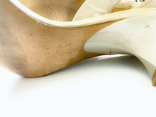 Load image into Gallery viewer, Vintage Antonio Melani Shoes
