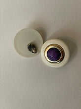 Load image into Gallery viewer, Vintage 80’s Earrings
