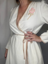 Load image into Gallery viewer, Vintage Robe
