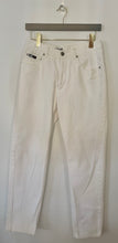 Load image into Gallery viewer, 90’s DKNY Vintage White Jeans
