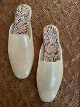 Load image into Gallery viewer, Loafers Mules
