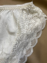 Load image into Gallery viewer, Vintage Panties
